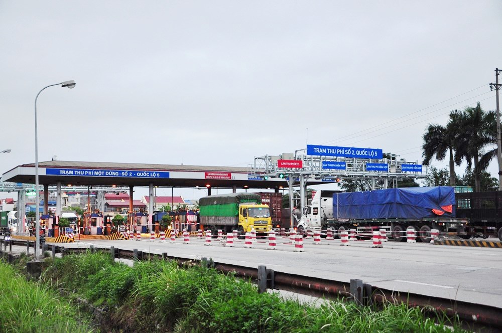 Hệ thống cân tự động trên Quốc lộ 5 góp phần làm giảm xe quá tải